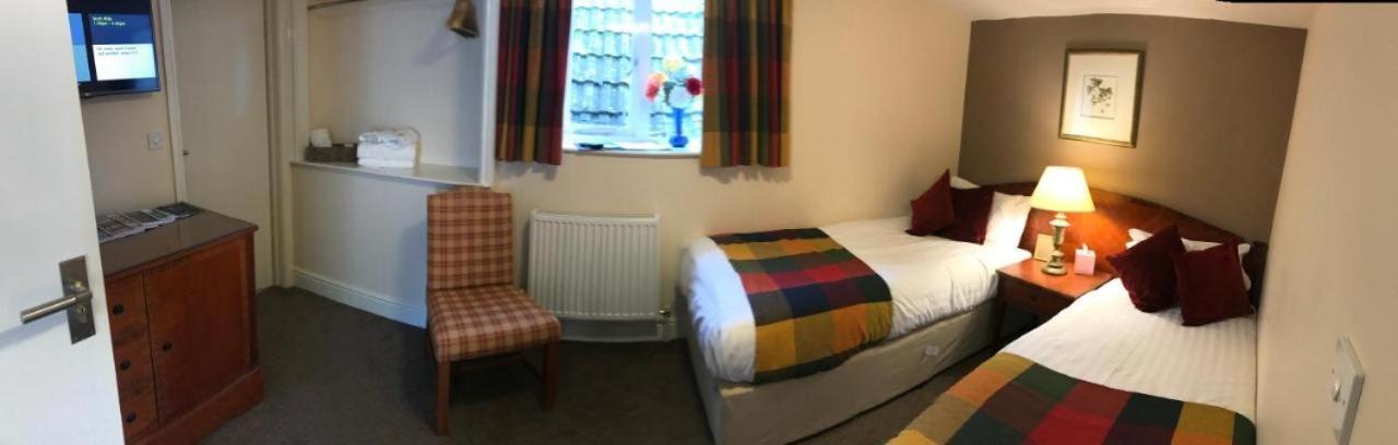 Seven Stars Hotel Dartmouth Buitenkant foto