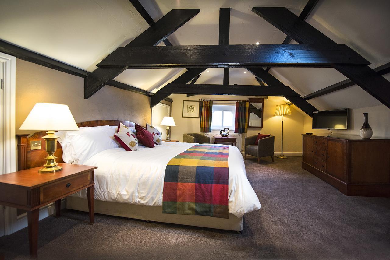 Seven Stars Hotel Dartmouth Buitenkant foto